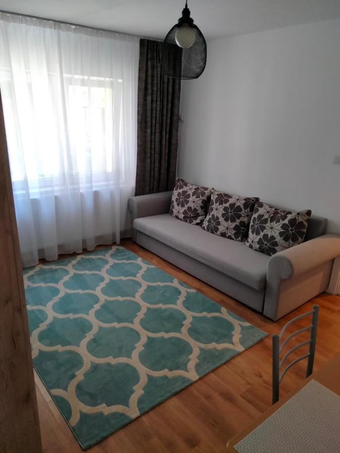 Bulevard Apartament Apartment อัลบายูเลีย ภายนอก รูปภาพ