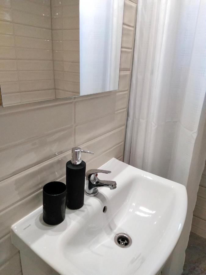 Bulevard Apartament Apartment อัลบายูเลีย ภายนอก รูปภาพ